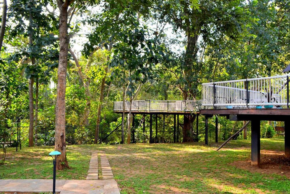 Kottawatta River Bank Resort Udawalawe Exterior photo