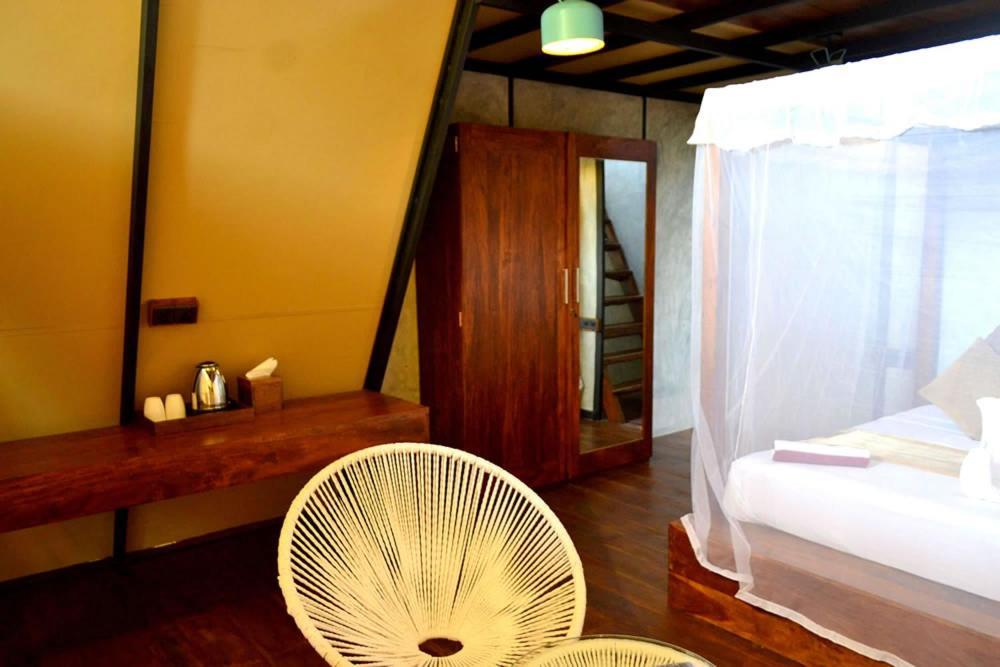 Kottawatta River Bank Resort Udawalawe Exterior photo